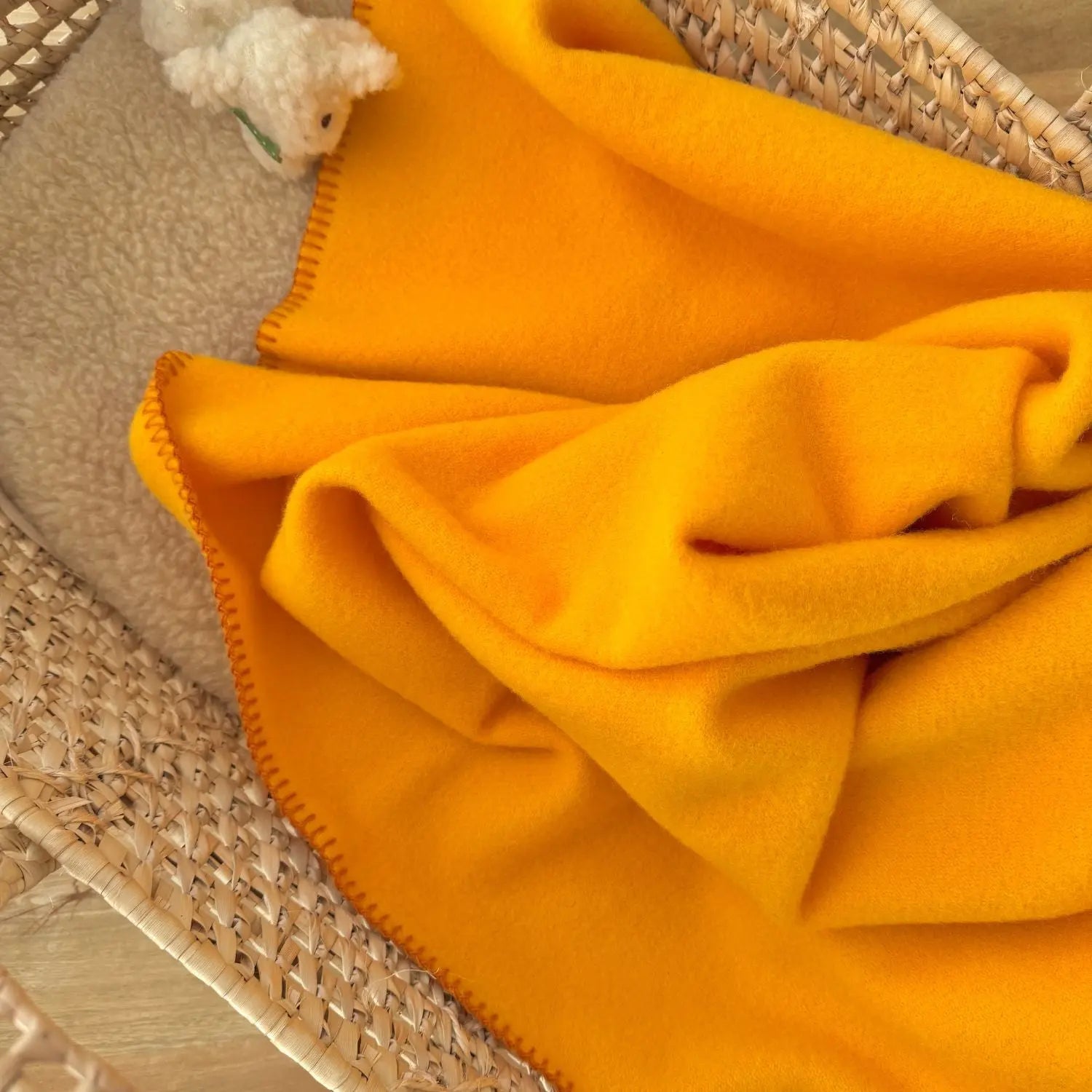 Couverture en laine vierge Songe Sassoupi - Jaune 
