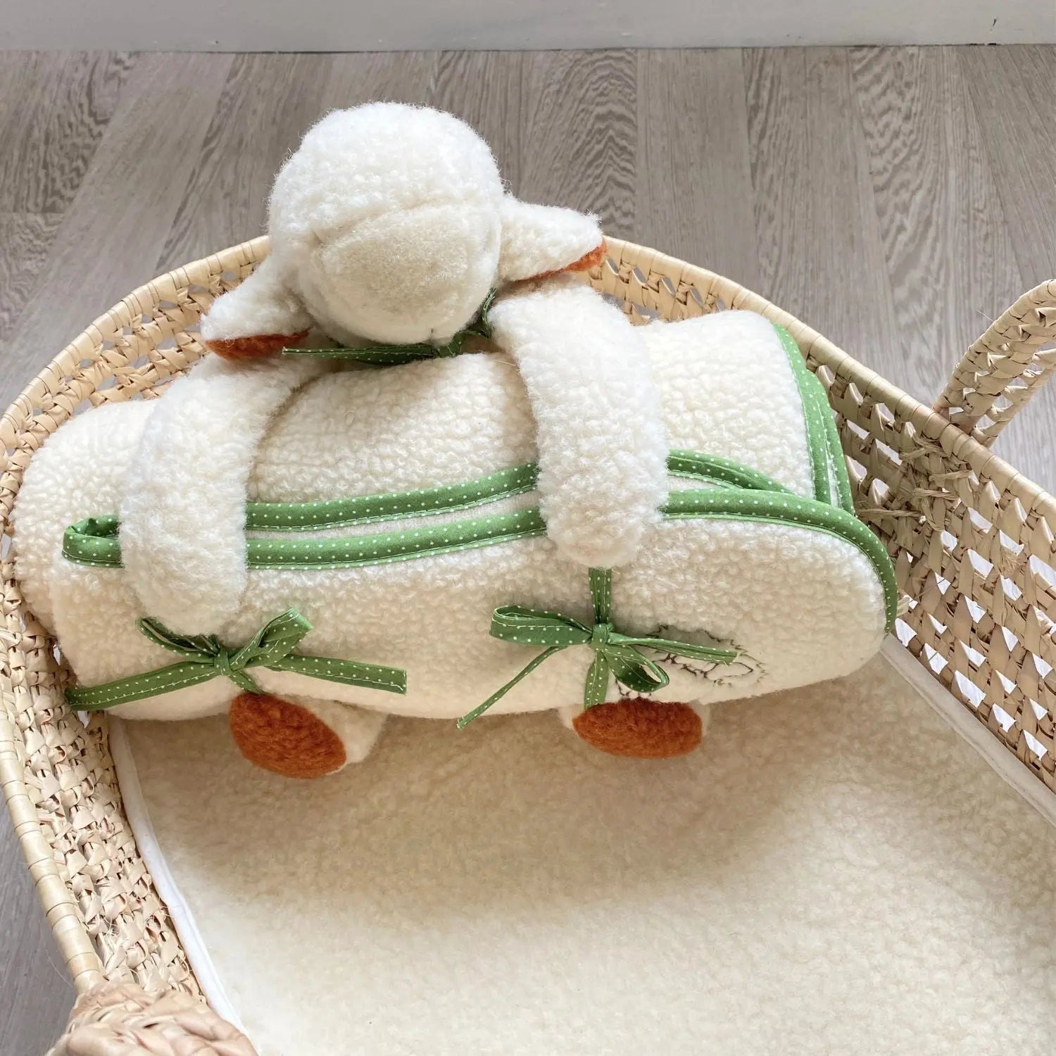 Doudou mouton avec couverture en laine Sassoupi 