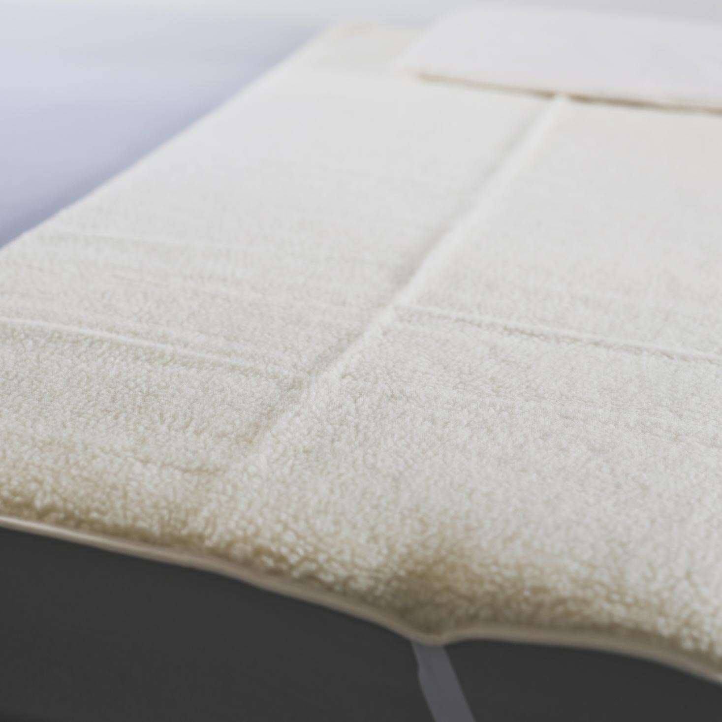 Protège matelas en laine vierge Sassoupi - 140x200cm 