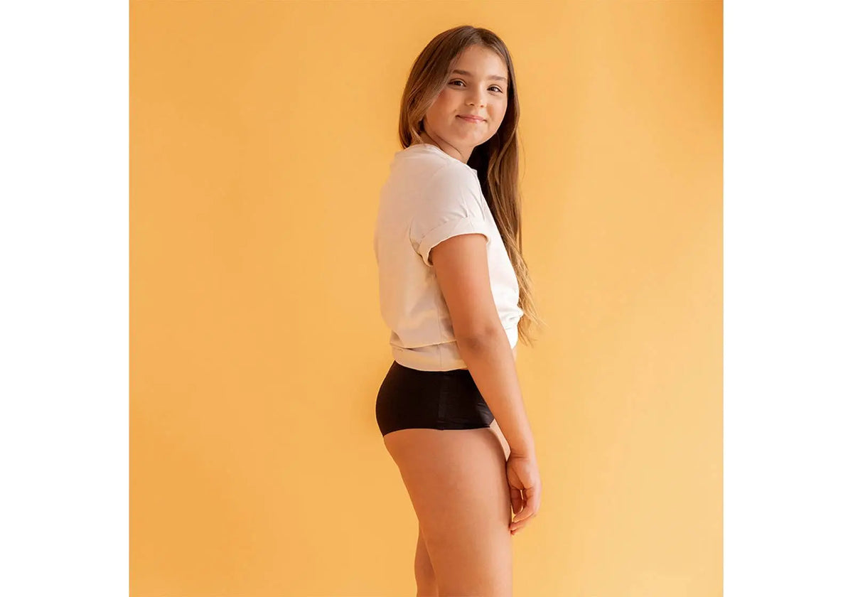 Shorty menstruel pour adolescentes Smoon - Noir Smoon
