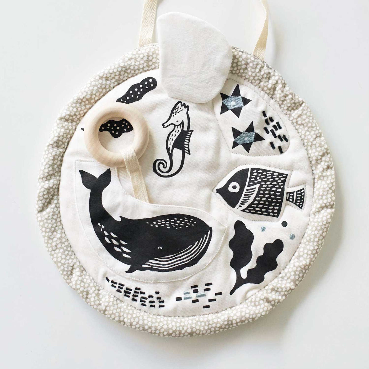 Petit tapis d'activité rond en coton bio Wee Gallery - Océan - Lilinappy