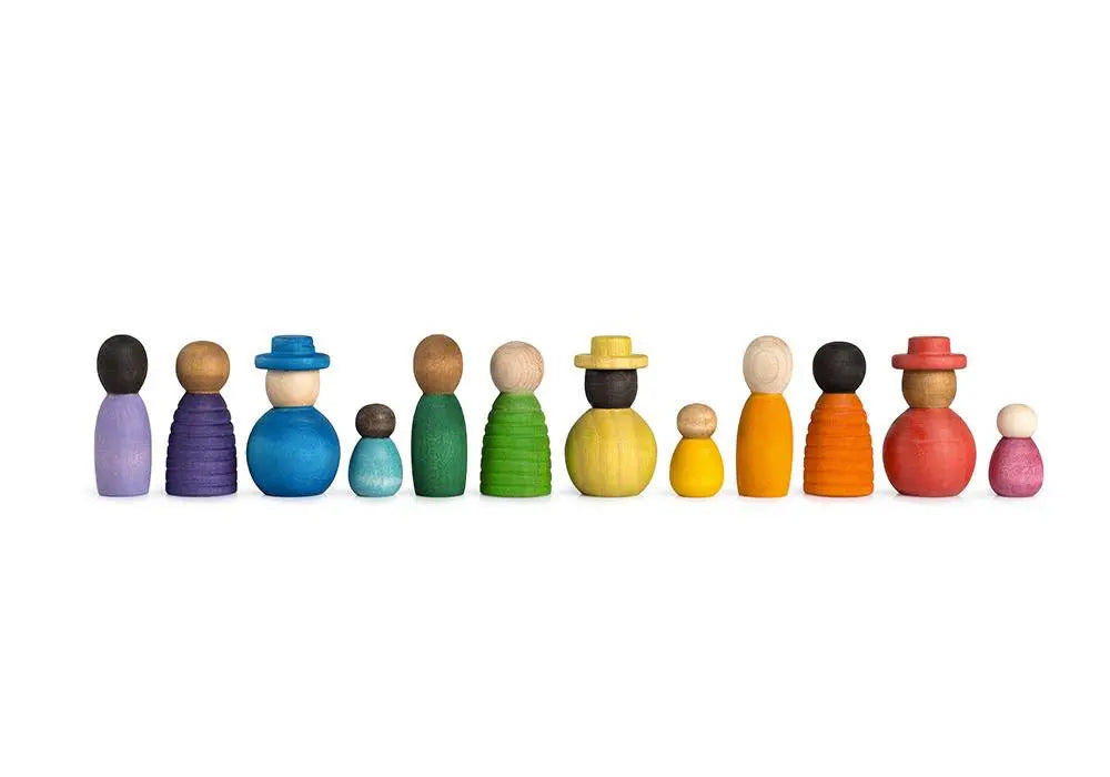 Lot de 12 personnages colorés et différents en bois Grapat, pour jeux libres à partir de 3 ans 