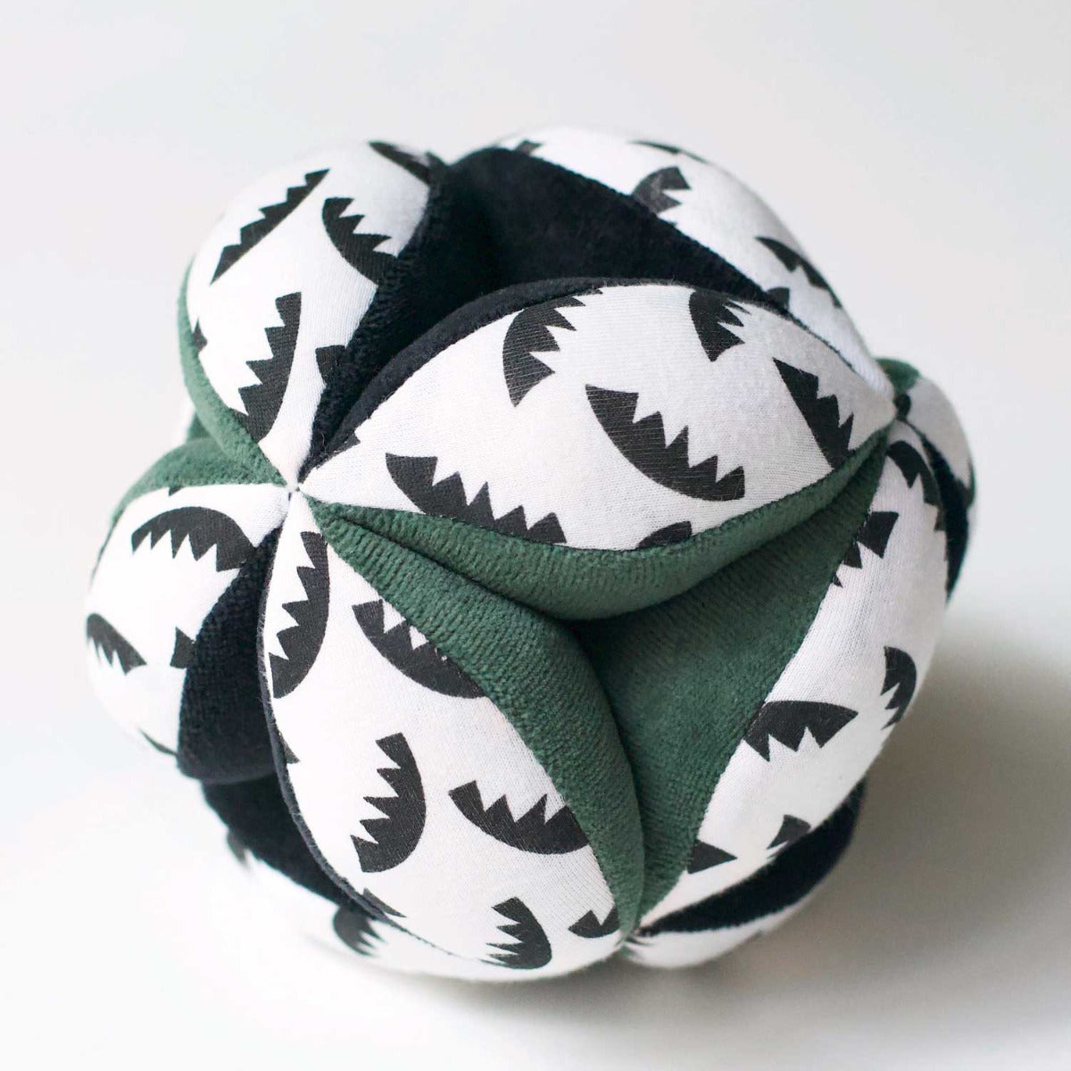 Balle sensorielle Wee Gallery Feuilles