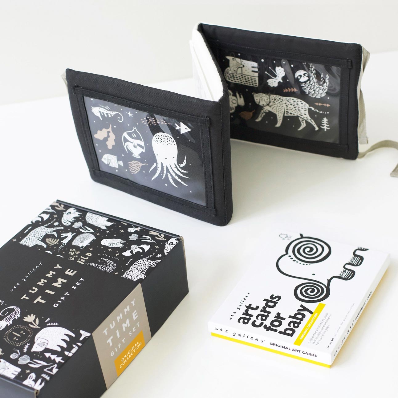 Coffret Cadeau support & cartes contrastées Wee Gallery - Bébés animaux